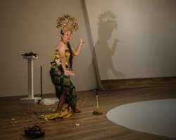 Apart from Contemporary and modern art, you can also witness contemporary styles using several techniques, media, and installation art. Some of the po